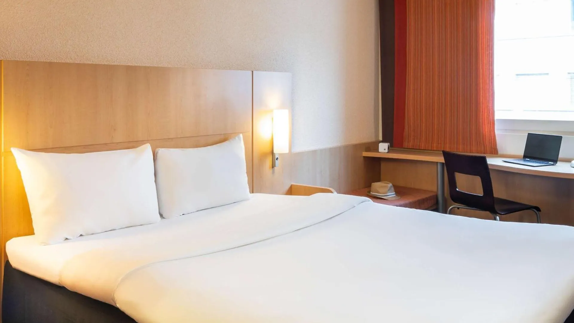 **  Ibis Basel Bahnhof Hotel Switzerland