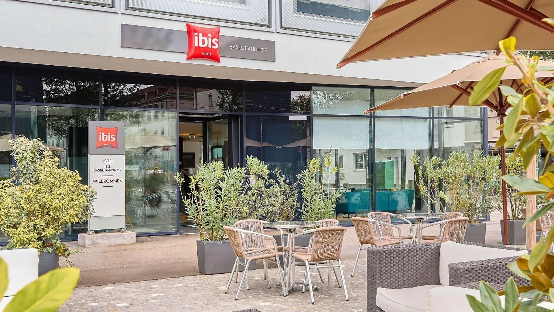 **  Ibis Basel Bahnhof Hotel Schweiz